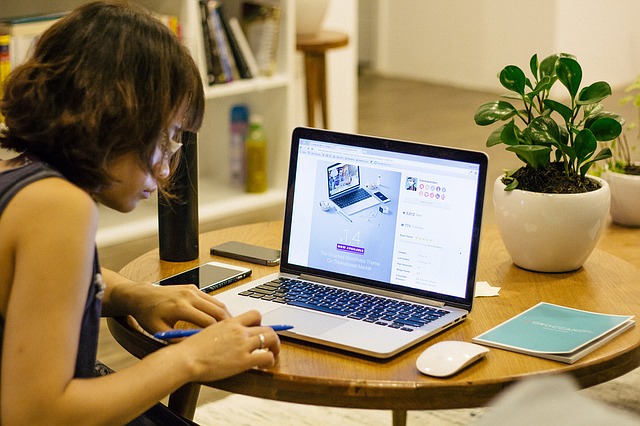 healthy-worker-from-home